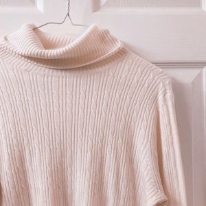 Vintage Cream Knitted Turtleneck Sweater